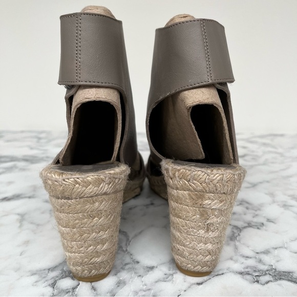 VINCE Gray Taupe Velcro Peep Toe Espadrille Wedge Sandals Size 8 - Picture 4 of 11